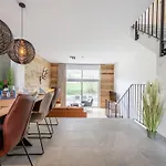 Aquarius Haus 8 17